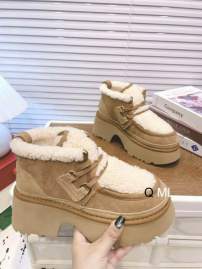 Picture of UGG Shoes _SKUUGGsz35-40ML090719756